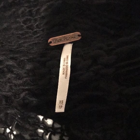 Free People sweater - Picture 6 of 6